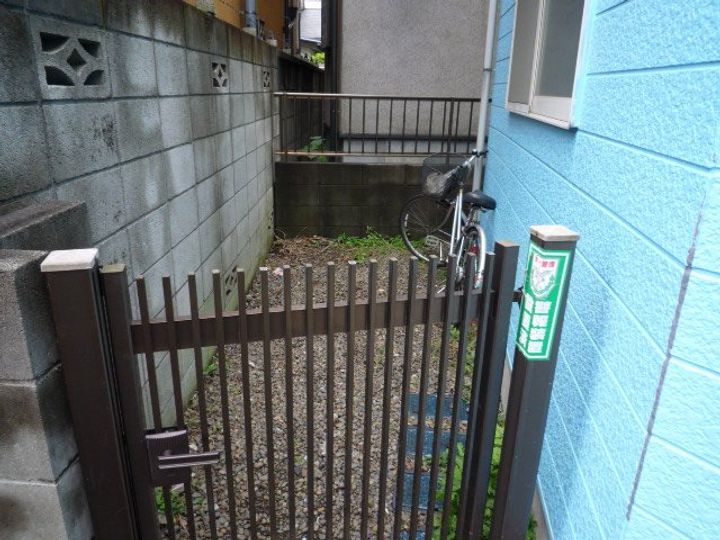 東京都板橋区桜川2(アパート)の賃貸物件の地図