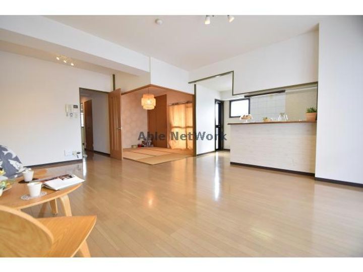 BELLE VILLE IVの居間