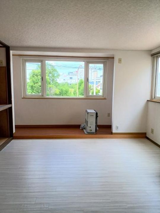 ファーストライブの居間