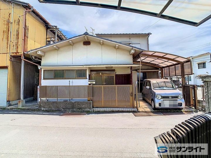 香川県坂出市白金町2(一戸建)の賃貸物件の地図