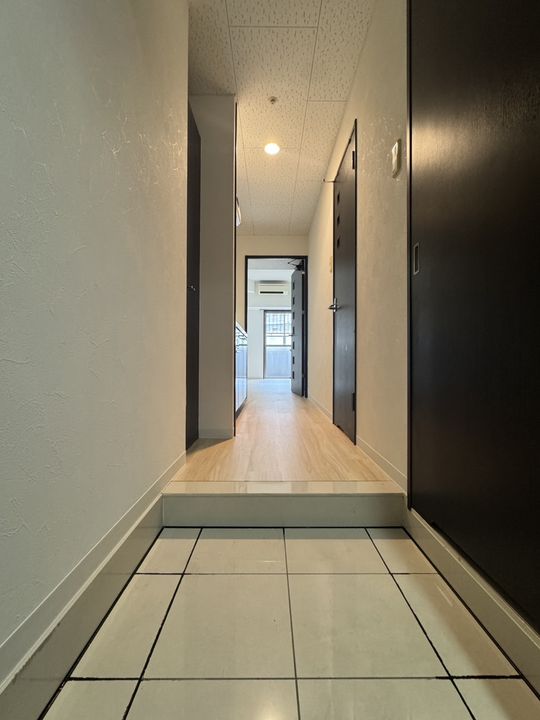 福岡県福岡市博多区千代6(マンション)の賃貸物件の玄関