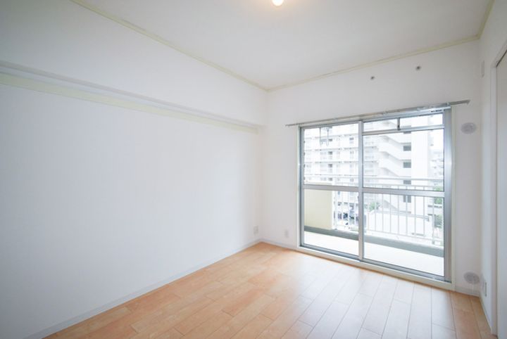 URアーバンラフレ志賀の内装