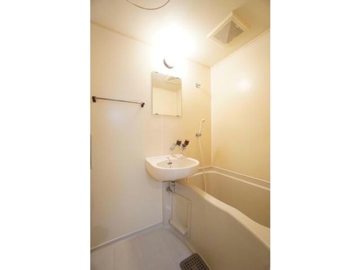 ガーデンコートRivageの風呂