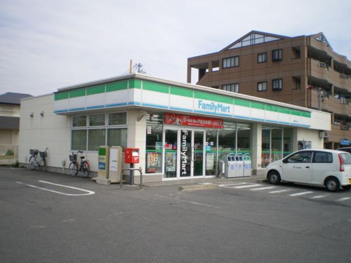 ブランの周辺
