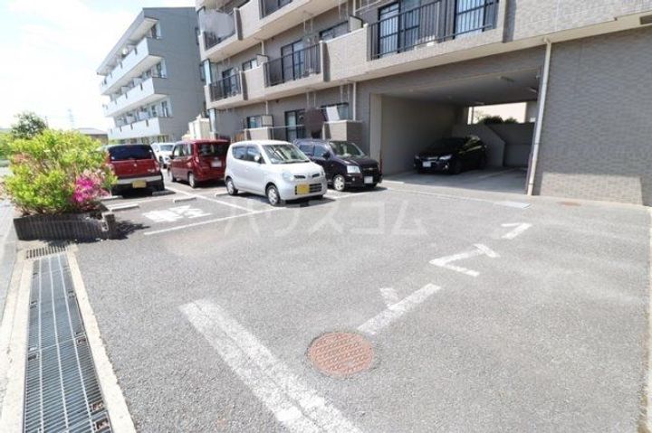 ミドルロード 壱番館の地図