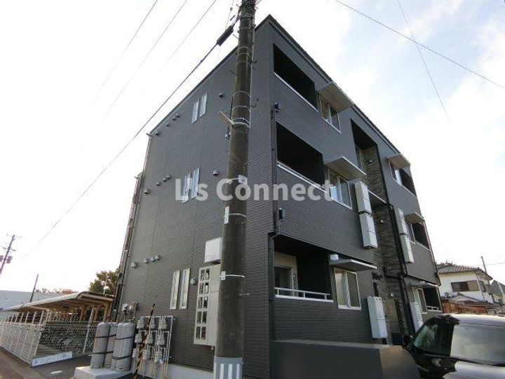 メゾン300の外観