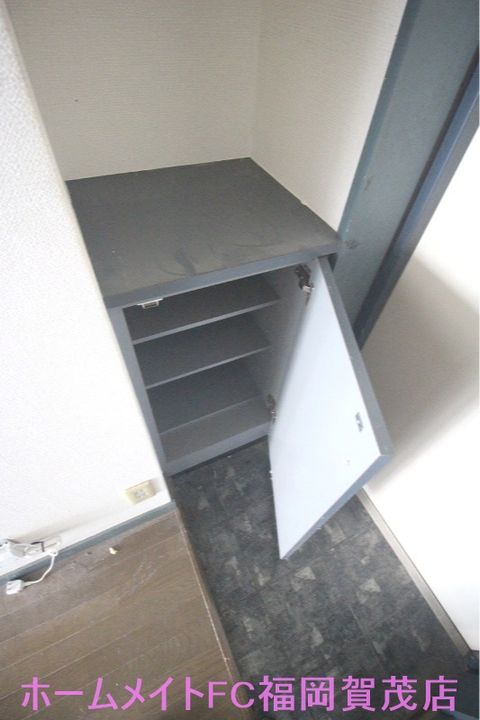 福岡県福岡市東区下原1(マンション)の賃貸物件の玄関