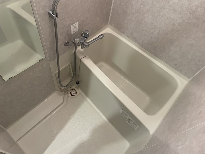 シャルルの風呂