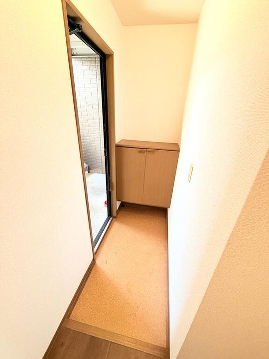 高知県高知市大津乙(アパート)の賃貸物件の玄関