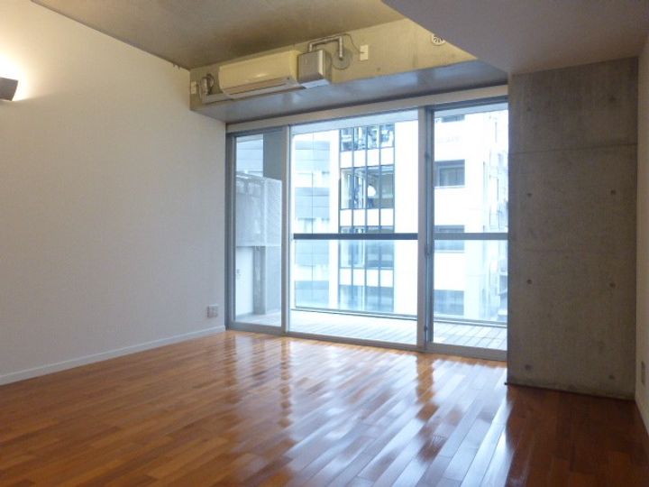 クイズ恵比寿の居間