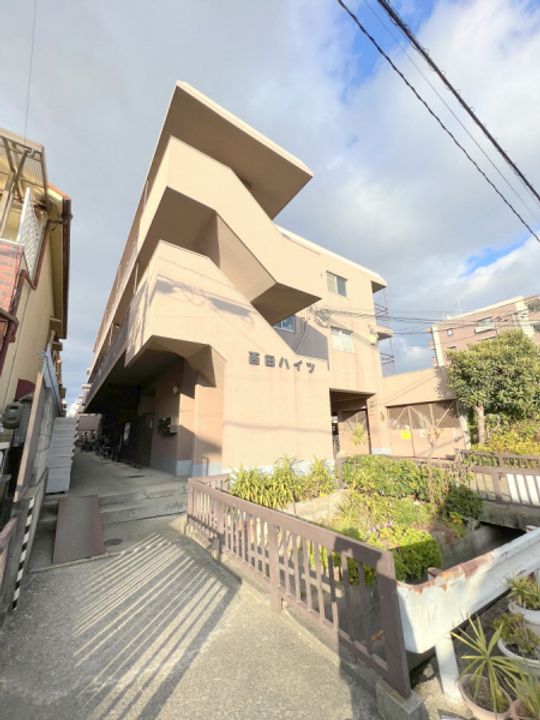 大阪府豊中市上津島2(マンション)の賃貸物件の外観