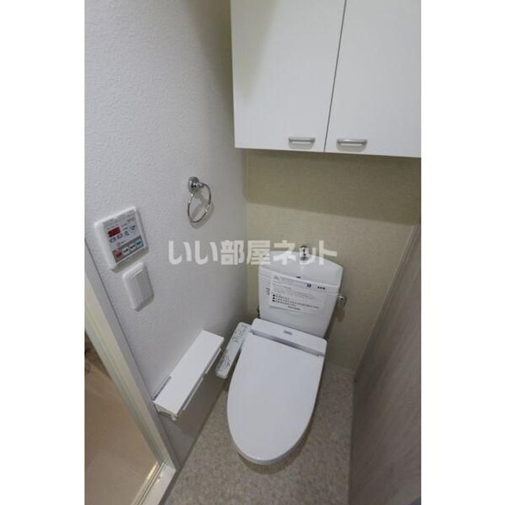 エヌエムトラントトワの内装