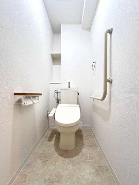 フォレスタ育和の内装