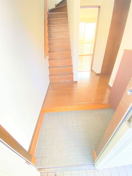 神奈川県横浜市戸塚区汲沢5(一戸建)の賃貸物件の玄関