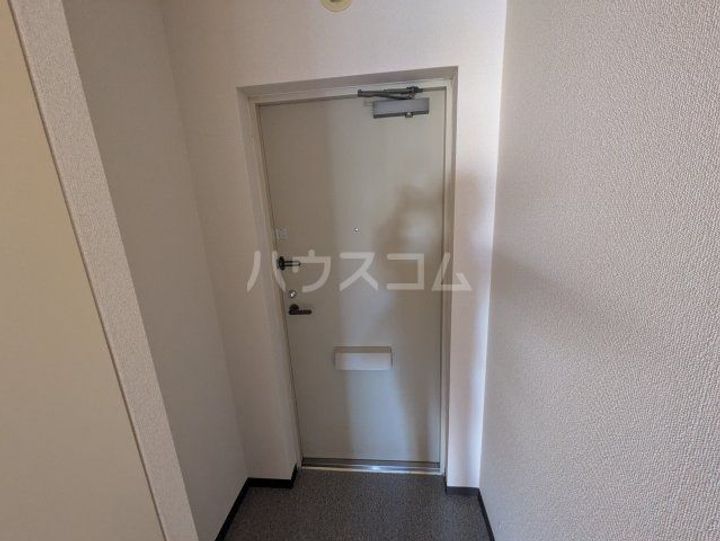 ポディウム南行徳の玄関