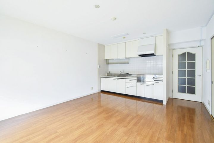 URリバピア中央台の居間