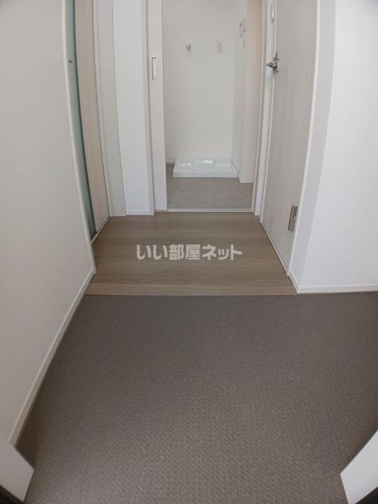 兵庫県加古郡播磨町野添(アパート)の賃貸物件の玄関