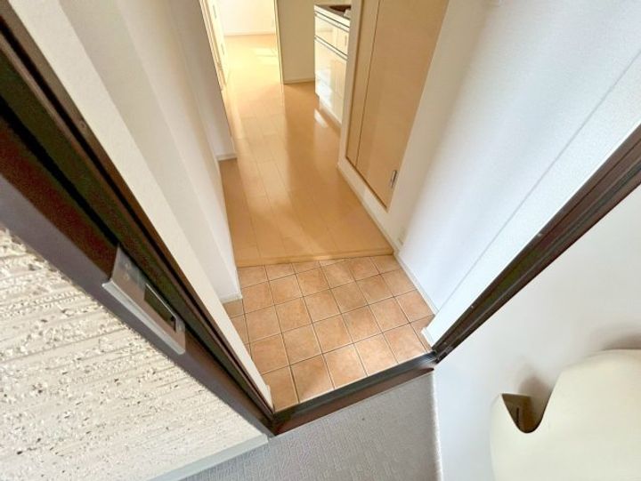 トレーデの玄関