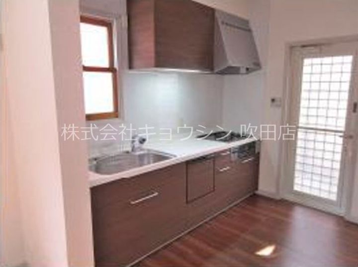大阪府吹田市佐井寺3(一戸建)の賃貸物件のキッチン