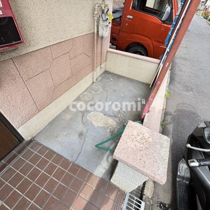 大阪府寝屋川市堀溝3(一戸建)の賃貸物件の地図