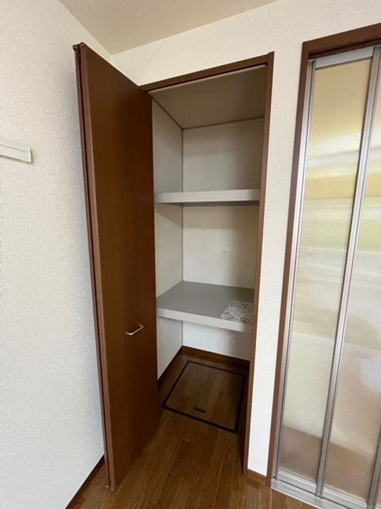 リッシュ城ケ丘C棟の内装