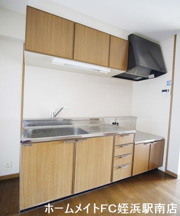 福岡県福岡市西区内浜1(マンション)の賃貸物件のキッチン