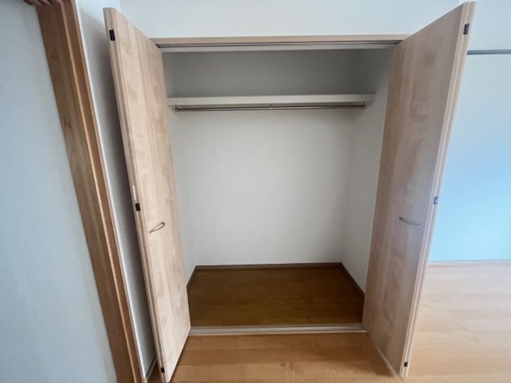 ロイヤル薊野の内装