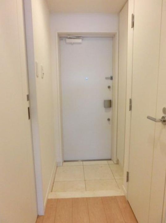 ソルフィエスタ新御徒町の玄関