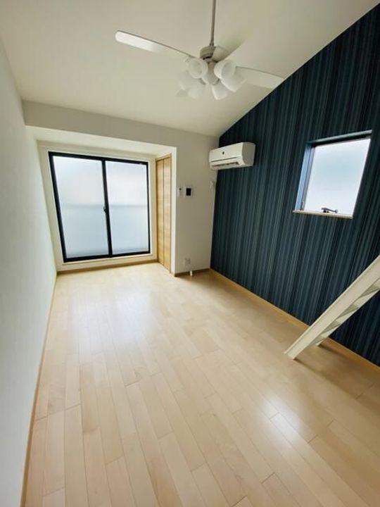 アノンテラス目黒A棟の居間