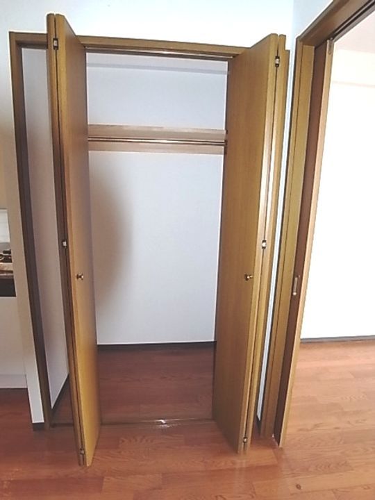 サンロード岡本の内装