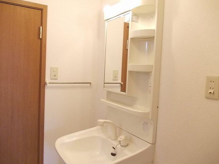 兵庫県姫路市御立中6(アパート)の賃貸物件の内装