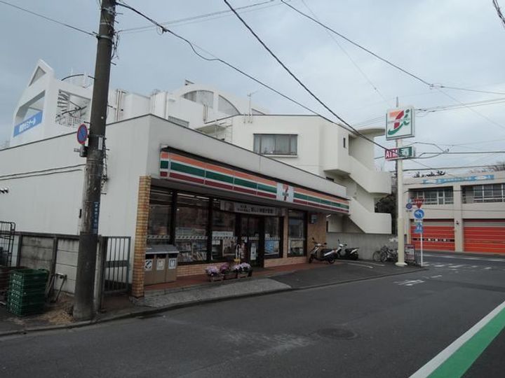 フローラの周辺