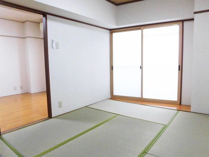 シャンポール小川の内装