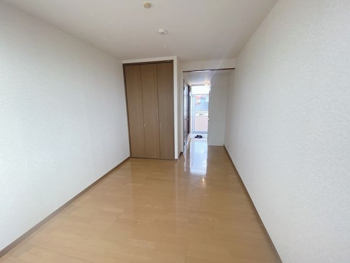 コテージ国分寺IIの居間