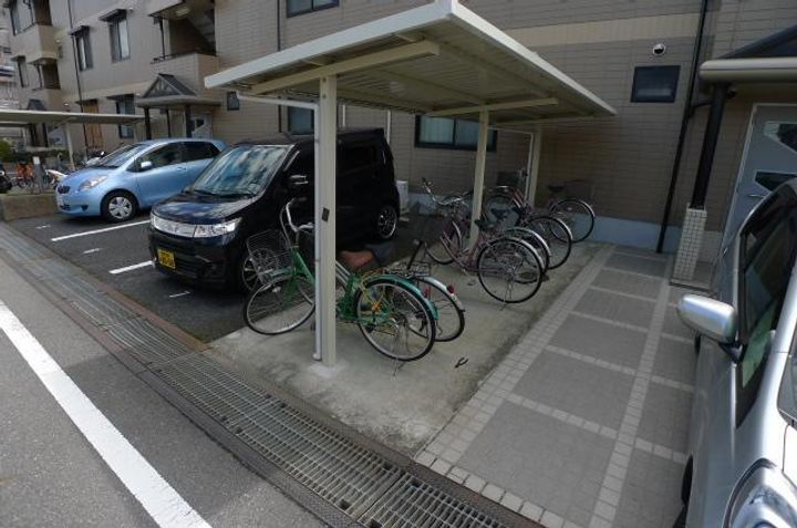 ロイヤル南流山の地図