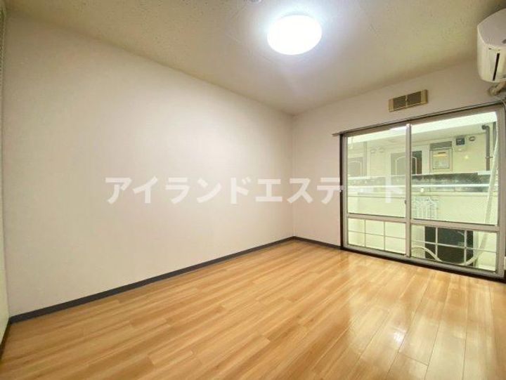 コートハウスIの内装