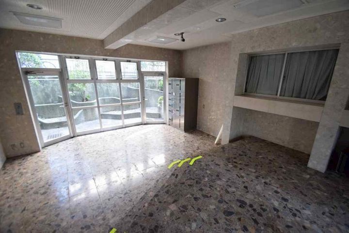 神奈川県厚木市幸町(マンション)の賃貸物件の地図