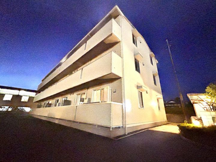 広島県東広島市西条町助実(マンション)の賃貸物件の外観