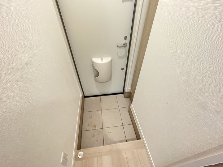 Rui II(ルイ2)の玄関