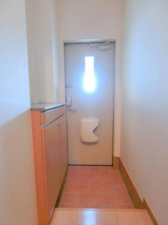 長野県長野市大字大豆島(アパート)の賃貸物件の玄関