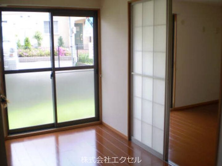 東京都八王子市西寺方町(アパート)の賃貸物件の居間