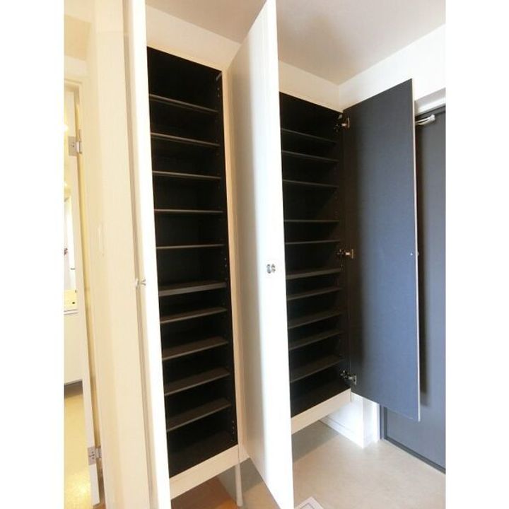 KDXレジデンス一番町の玄関