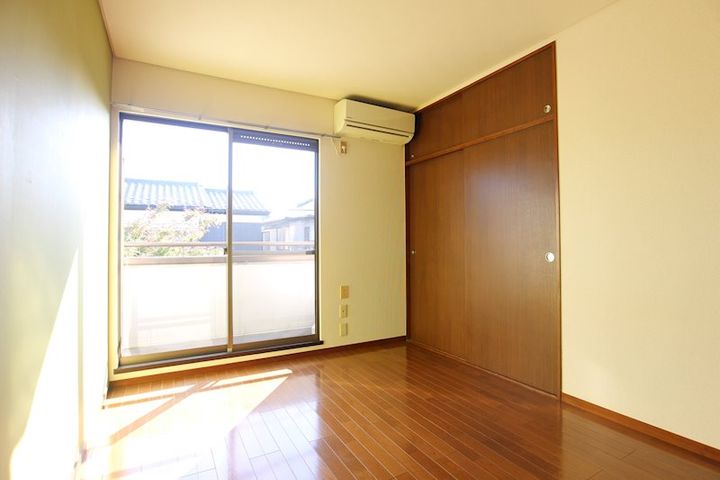 セルクルガトン西国立の居間