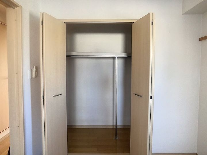 ホワイトアパートメントの内装