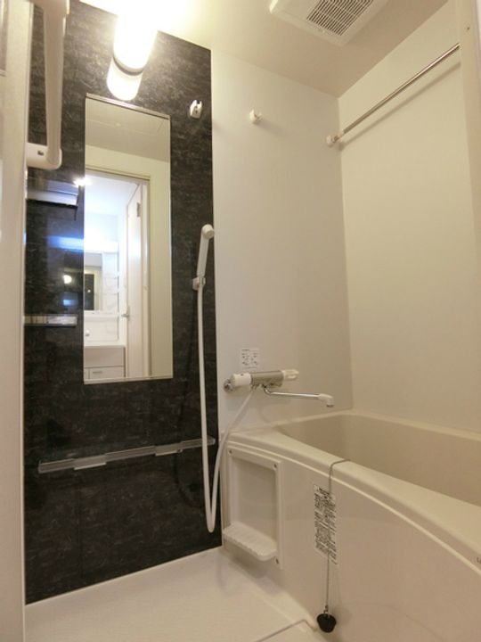 リブリ・La Paisibleの風呂