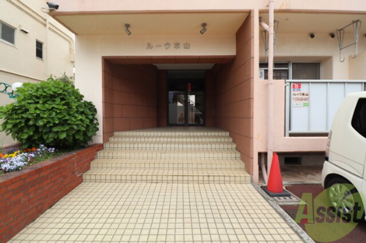 ルーク本山の地図