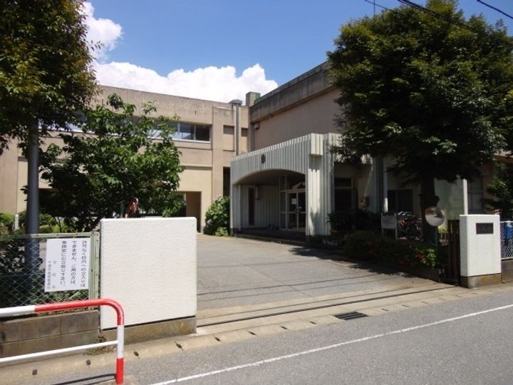 パールガーデン1号館の周辺