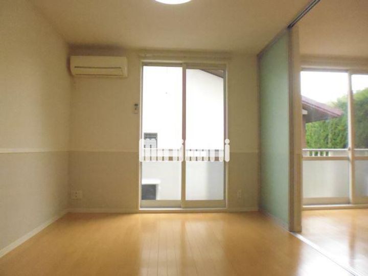 アンソレイエBの居間