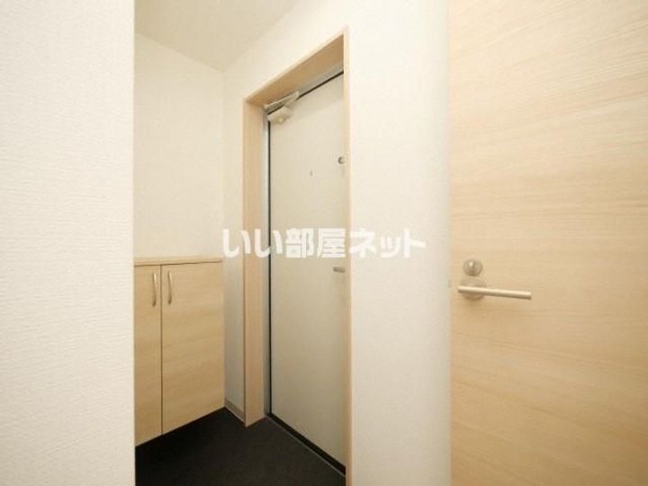 大阪府大阪市平野区瓜破西3(アパート)の賃貸物件の玄関