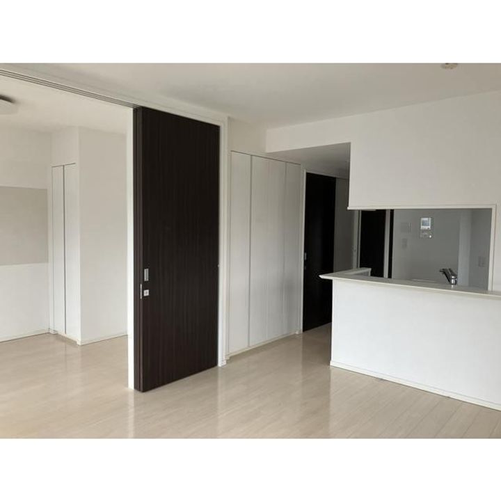 シティハウス蕨レジデンスの玄関